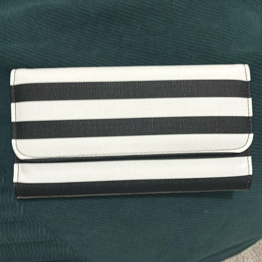 NWT Black and White Striped Kut From The Kloth Wallet